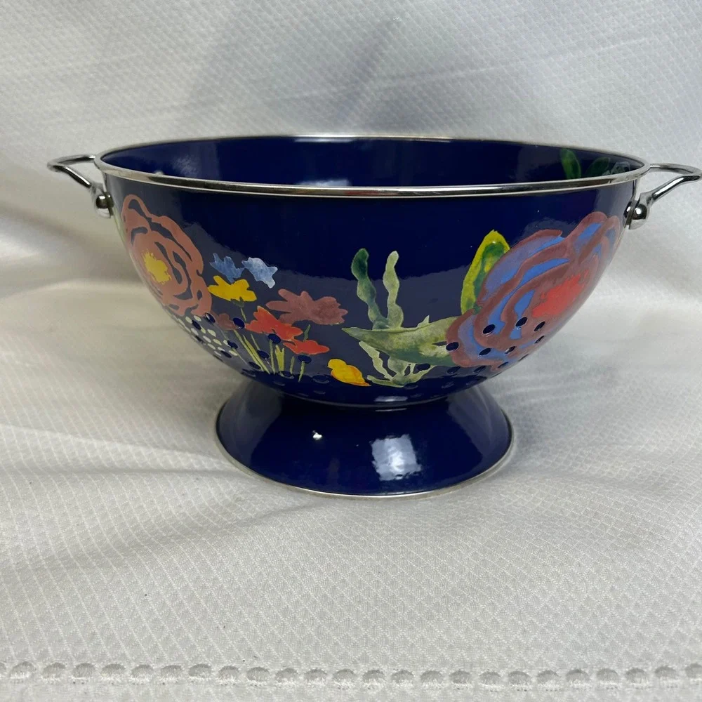 Pioneer Woman Cobalt Blue Floral Enamel Colander Pedestal Strainer 5 qt.